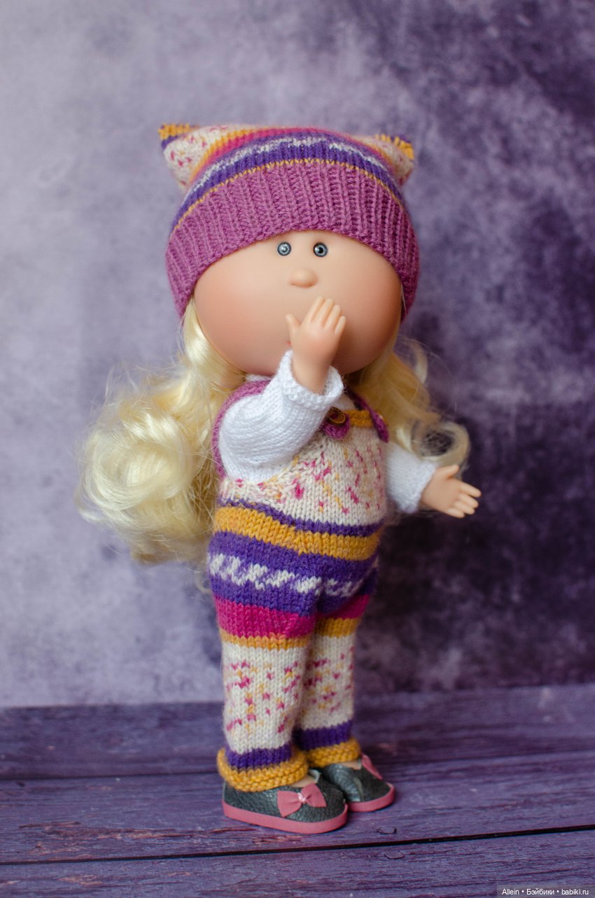 Колобочек и одежда — Куклы Nines d'Onil (Нинес): Миа (Mia) (фото 6)