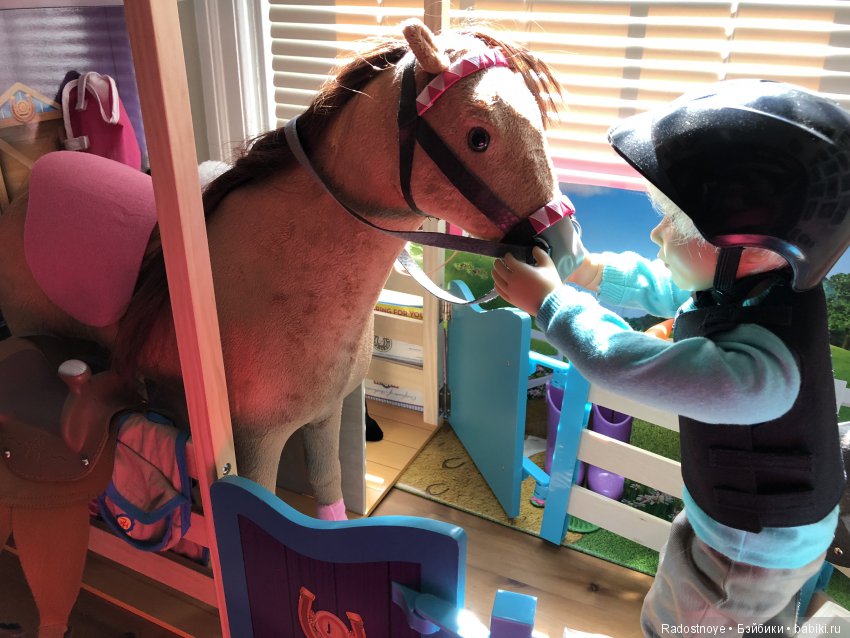 Прогулка на лошадях — Куклы A Girl for All Time (AGAT): Девочка на все времена (фото 3)