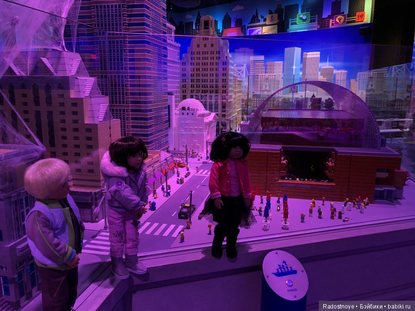 Мои ребятки-котятки в ЛегоЛэнде