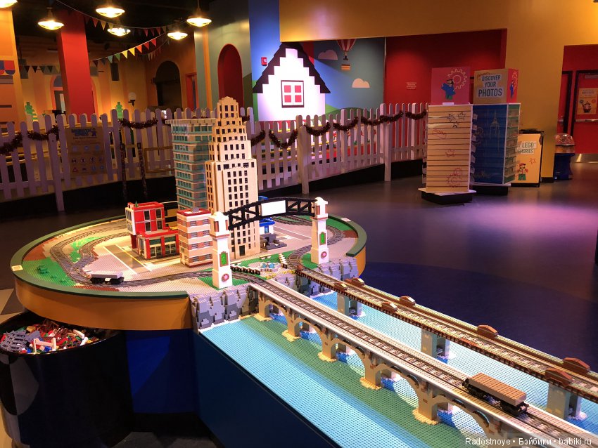 Мои ребятки-котятки в ЛегоЛэнде