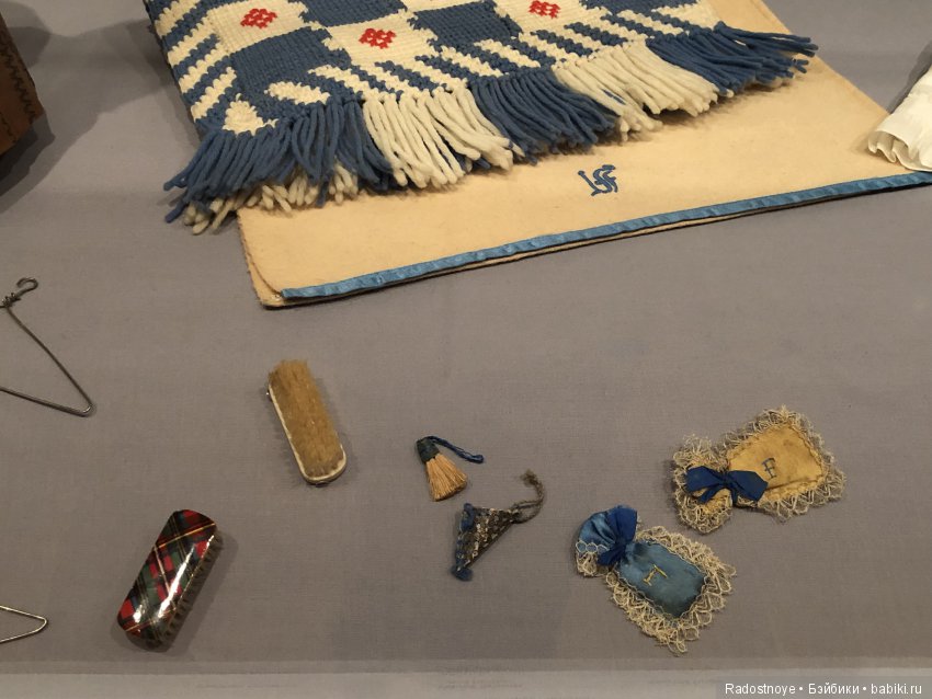 Маленькие леди: Викторианские модные куклы и идеал женщины