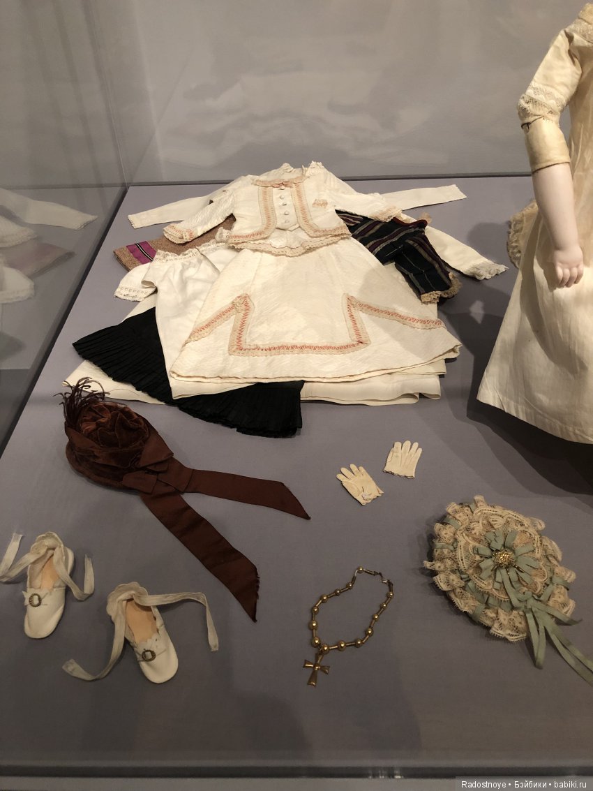 Маленькие леди: Викторианские модные куклы и идеал женщины (фото 10)