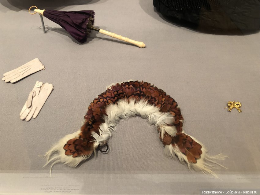 Маленькие леди: Викторианские модные куклы и идеал женщины