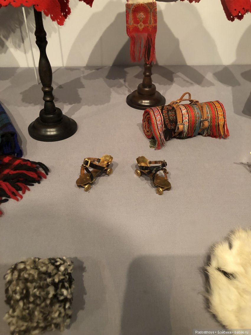 Маленькие леди: Викторианские модные куклы и идеал женщины