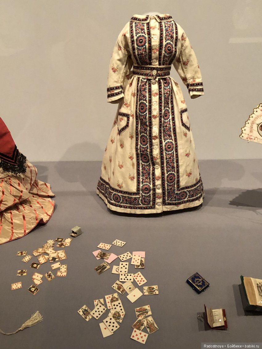 Маленькие леди: Викторианские модные куклы и идеал женщины