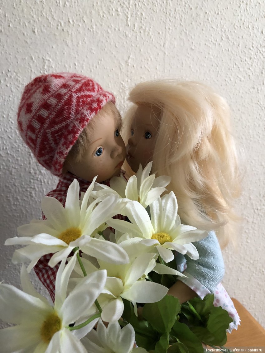 Как мои мальчики поздравляли девочек с 8 Марта (фото 5)