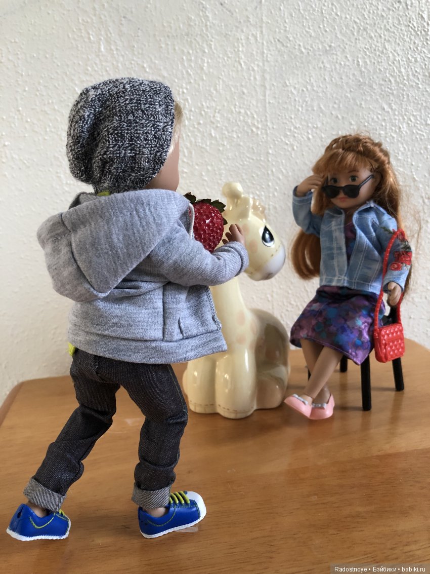 Как мои мальчики поздравляли девочек с 8 Марта (фото 3)