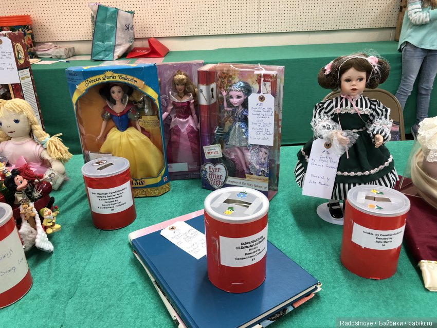 Doll Show in Lebanon PA. Выставка кукол в городке Лебанон в штате Пенсильвании