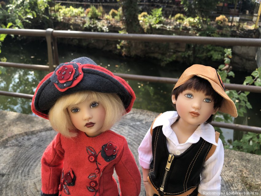 Феникс и Шиа (Phoenix and Shea)