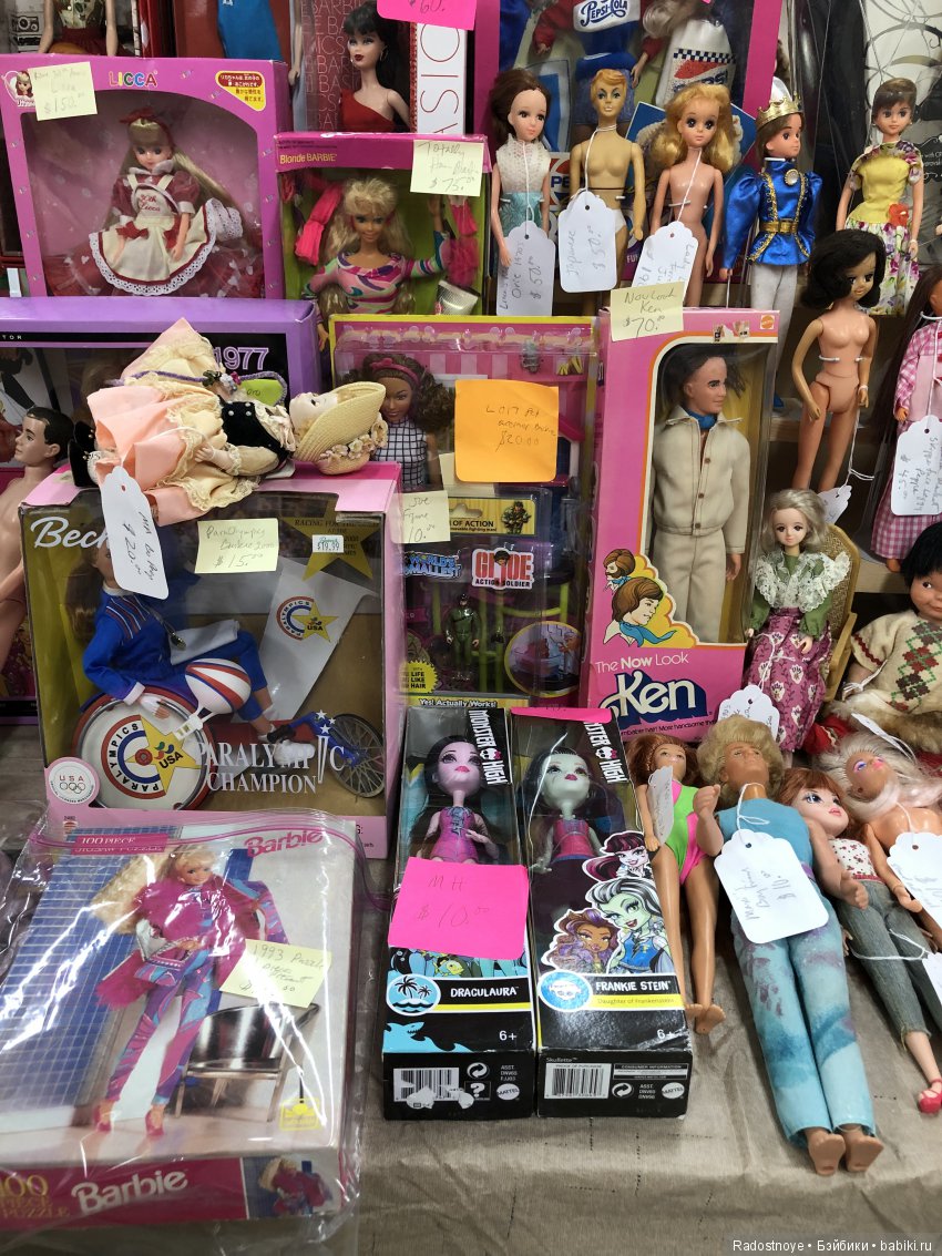 Барби на выставке — Выставки кукол и мишек Тедди: фоторепортажи