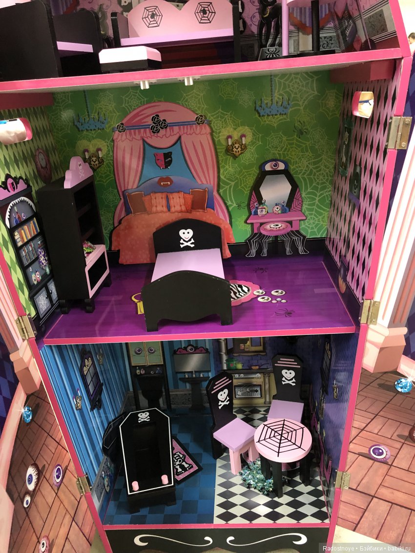 Барби на выставке — Выставки кукол и мишек Тедди: фоторепортажи