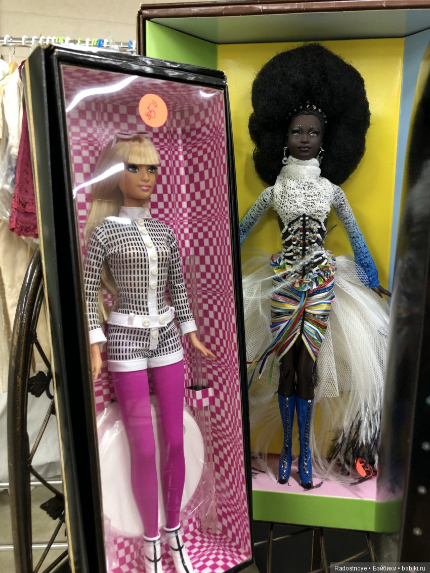 Барби на выставке — Выставки кукол и мишек Тедди: фоторепортажи (фото 9)