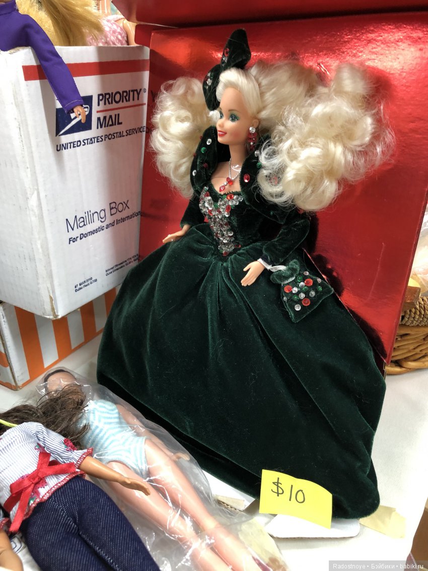 Барби на выставке — Выставки кукол и мишек Тедди: фоторепортажи