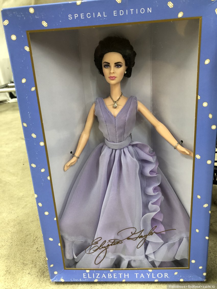 Барби на выставке — Выставки кукол и мишек Тедди: фоторепортажи