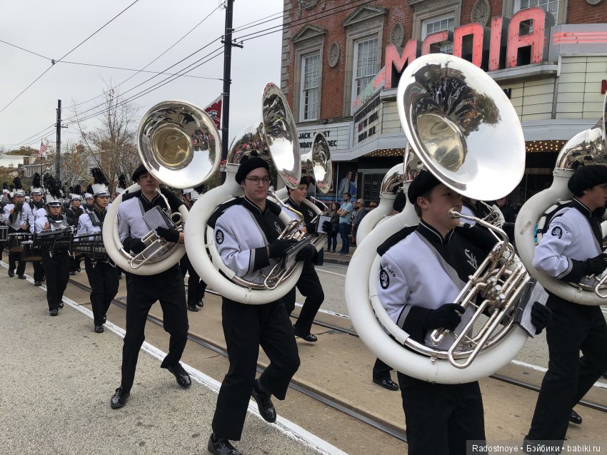 Halloween Parade. Парад, посвящённый Хэллоуину