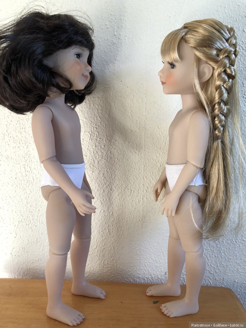 Ruby Red Fashion Friends - Сара и Ханна | Бэйбики Ruby Red Fashion Friends - Сара и Ханна