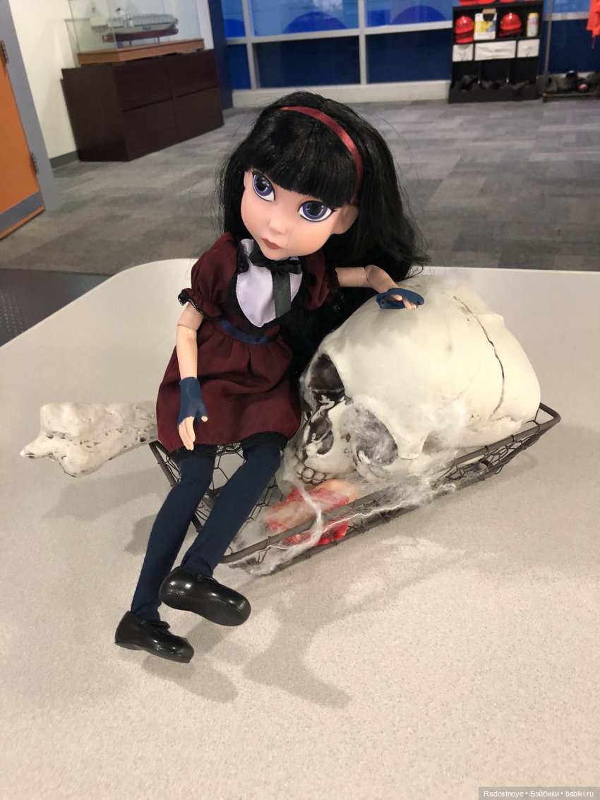 Maudlynne and Poe — Куклы