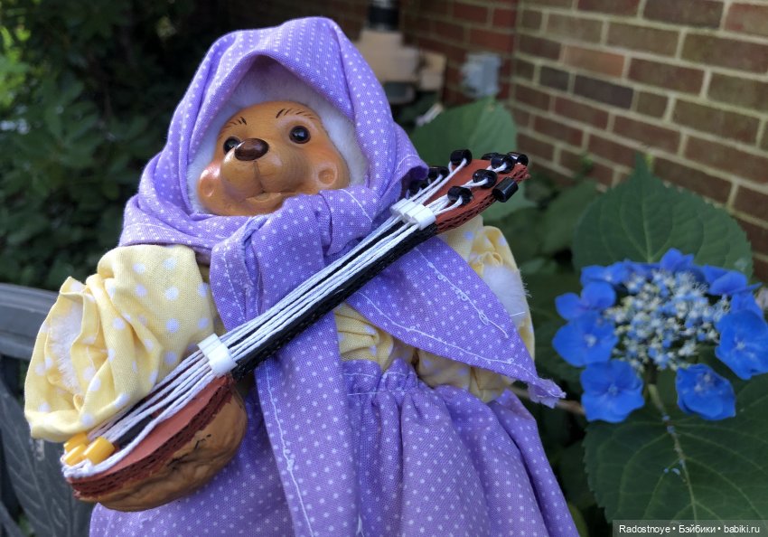 Как сделать мандолину из скорлупы грецкого ореха.МК Миссис Бэйбики