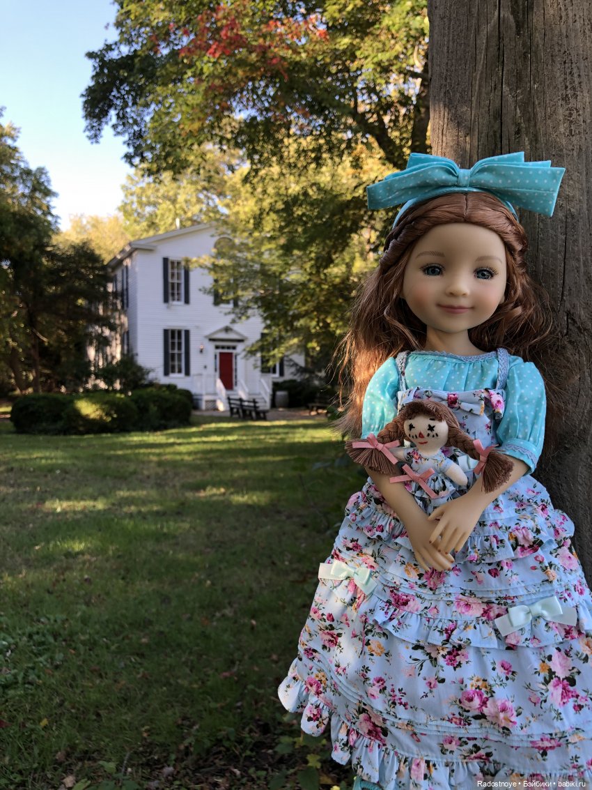 Город нарядных леди | Бэйбики Город нарядных леди — Куклы Ruby Red (Руби Ред) Fashion Friends: Siblies (фото 2)