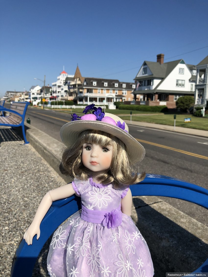 Город нарядных леди | Бэйбики Город нарядных леди — Куклы Ruby Red (Руби Ред) Fashion Friends: Siblies