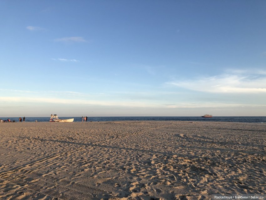 Город нарядных леди | Бэйбики Город нарядных леди — Куклы Ruby Red (Руби Ред) Fashion Friends: Siblies