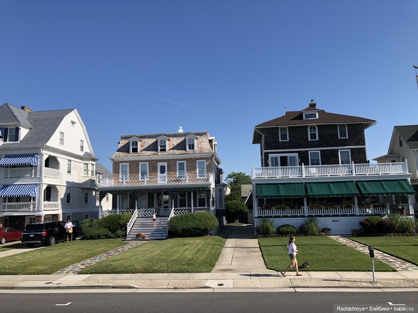 Город нарядных леди | Бэйбики Город нарядных леди — Куклы Ruby Red (Руби Ред) Fashion Friends: Siblies