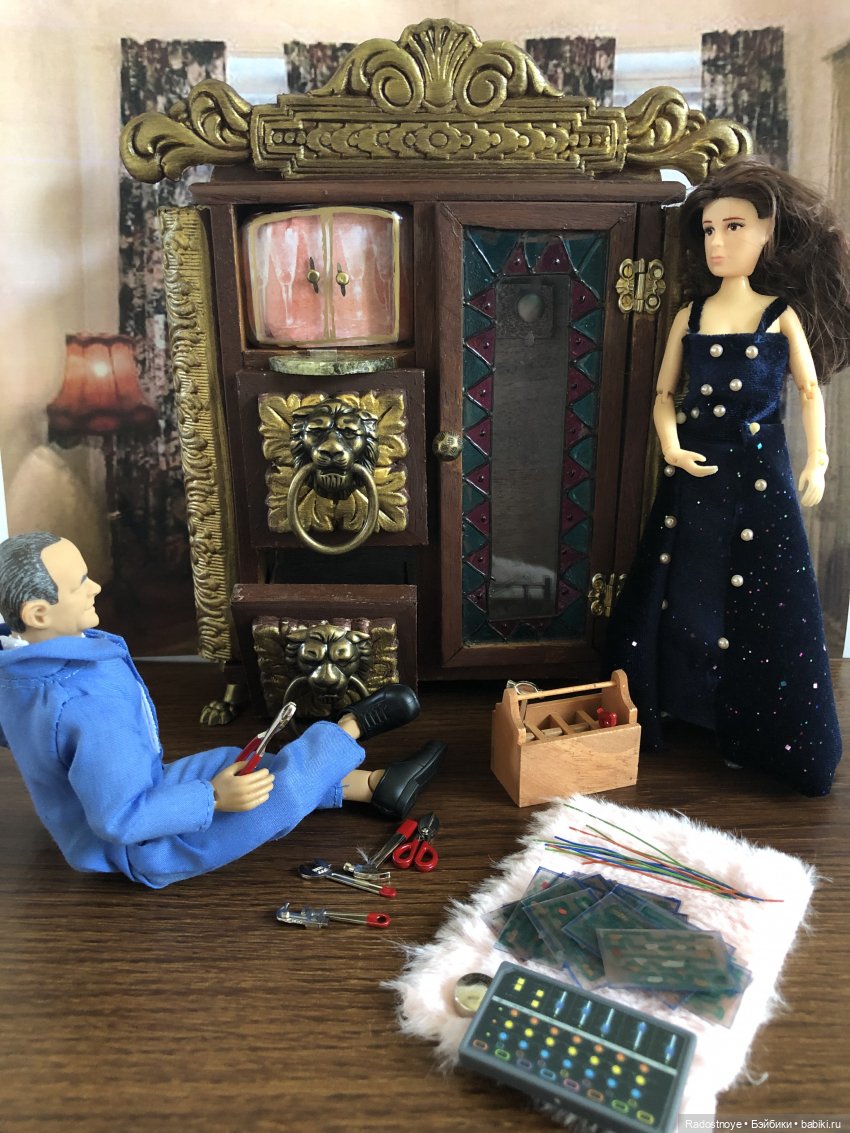 Шкаф неземной красоты. Августфест 2021 г. Часть шестая из шести