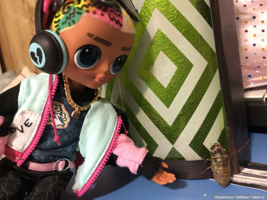 Новинки LOL. И цикада вылезает из шкурки