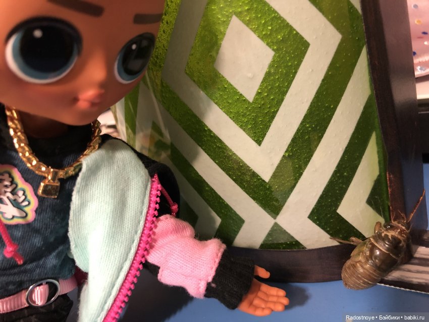 Новинки LOL. И цикада вылезает из шкурки