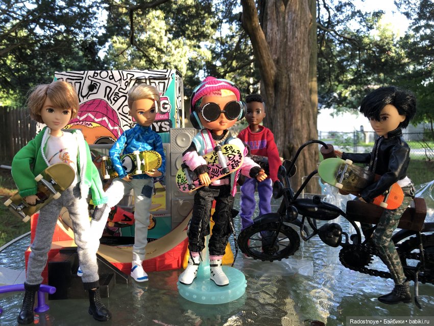 Новинки LOL. И цикада вылезает из шкурки