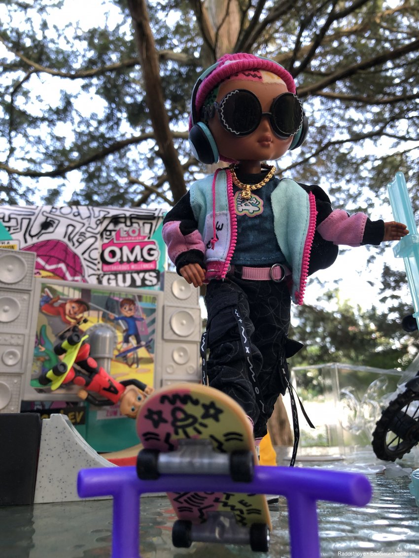 Новинки LOL. И цикада вылезает из шкурки