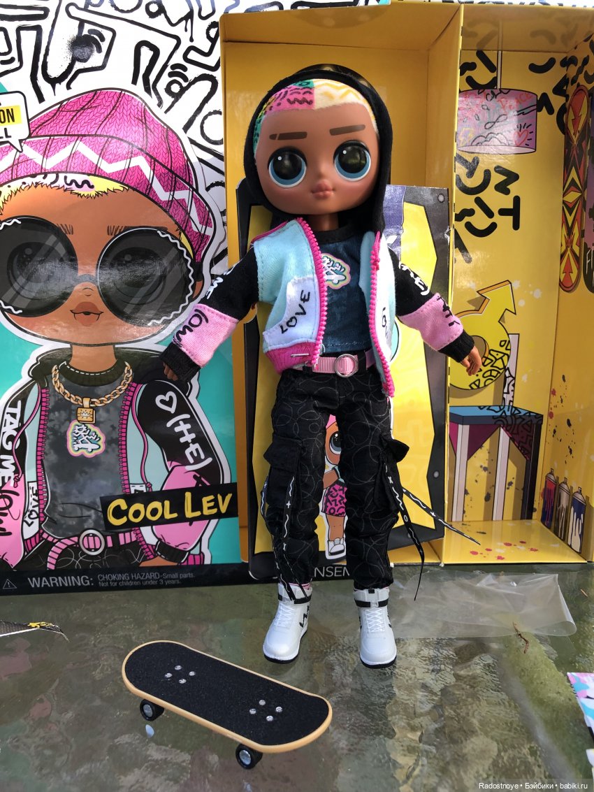 Новинки LOL. И цикада вылезает из шкурки