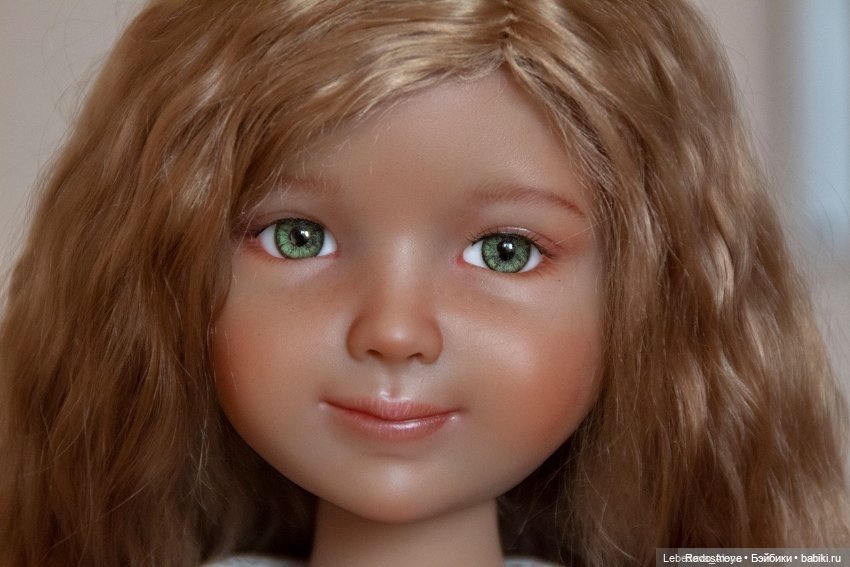 Врачи без границ | Бэйбики Врачи без границ — Куклы Ruby Red (Руби Ред) Fashion Friends: Siblies