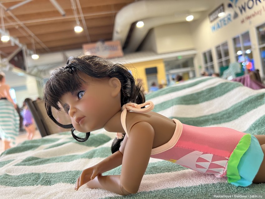 Джой в Hershey — Куклы Ruby Red (Руби Ред) Fashion Friends: Siblies