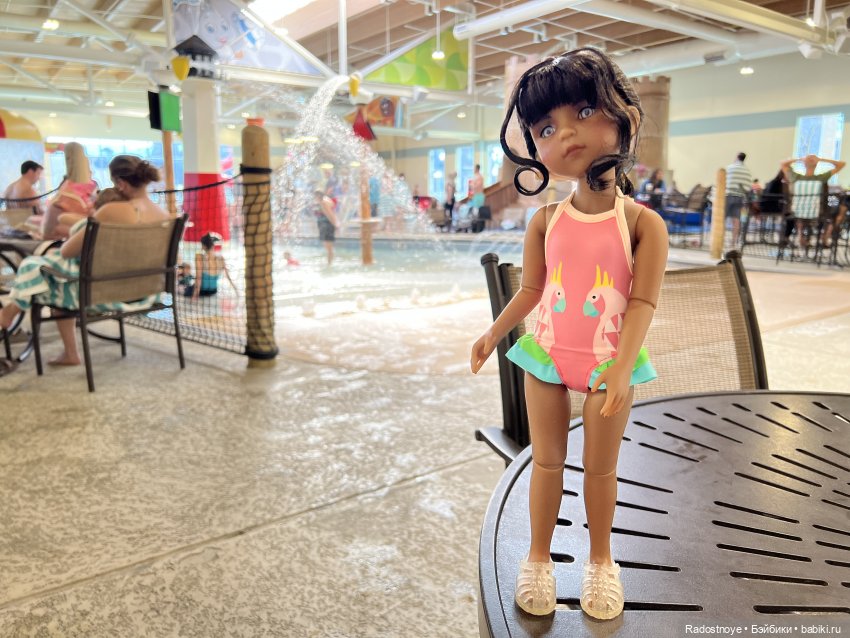 Джой в Hershey — Куклы Ruby Red (Руби Ред) Fashion Friends: Siblies