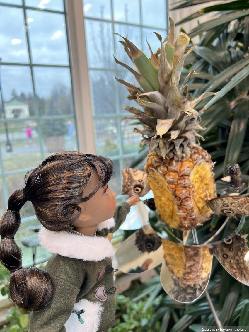 Джой в Hershey — Куклы Ruby Red (Руби Ред) Fashion Friends: Siblies