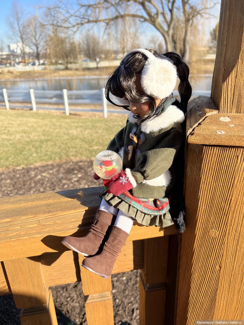 Джой в Hershey — Куклы Ruby Red (Руби Ред) Fashion Friends: Siblies (фото 9)