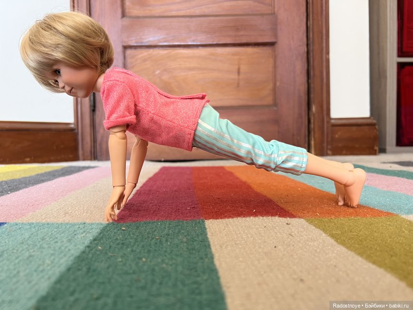 Занятие йогой с Бриджит — Куклы The Doll Maker (Linda Rick): Bonnie Chyle