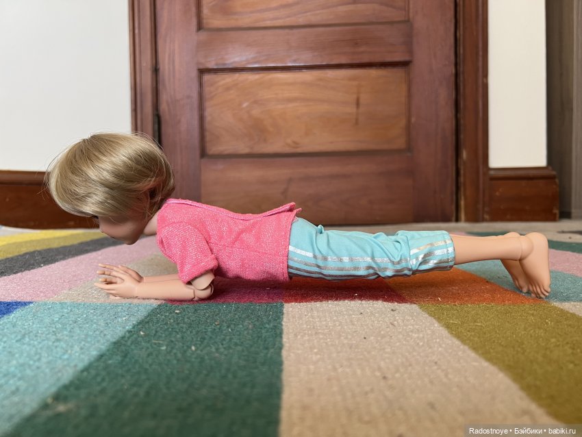 Занятие йогой с Бриджит — Куклы The Doll Maker (Linda Rick): Bonnie Chyle