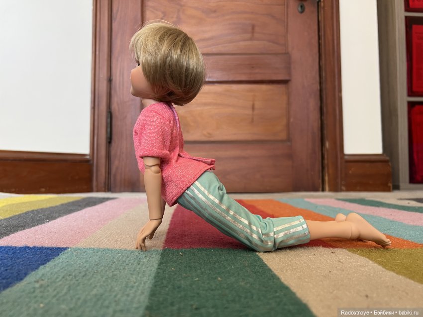 Занятие йогой с Бриджит — Куклы The Doll Maker (Linda Rick): Bonnie Chyle