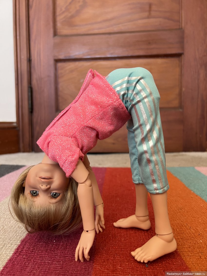 Занятие йогой с Бриджит — Куклы The Doll Maker (Linda Rick): Bonnie Chyle