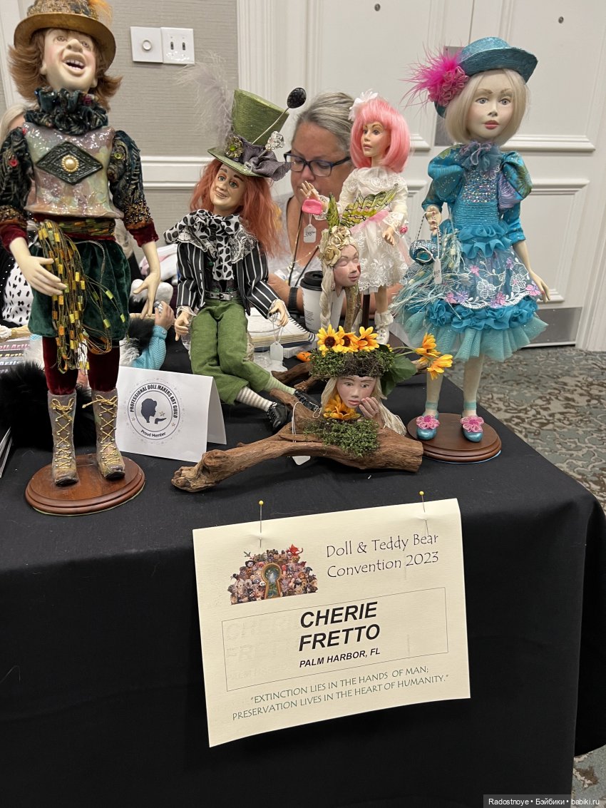 Выставка авторских кукол и мишек тедди в Филадельфии