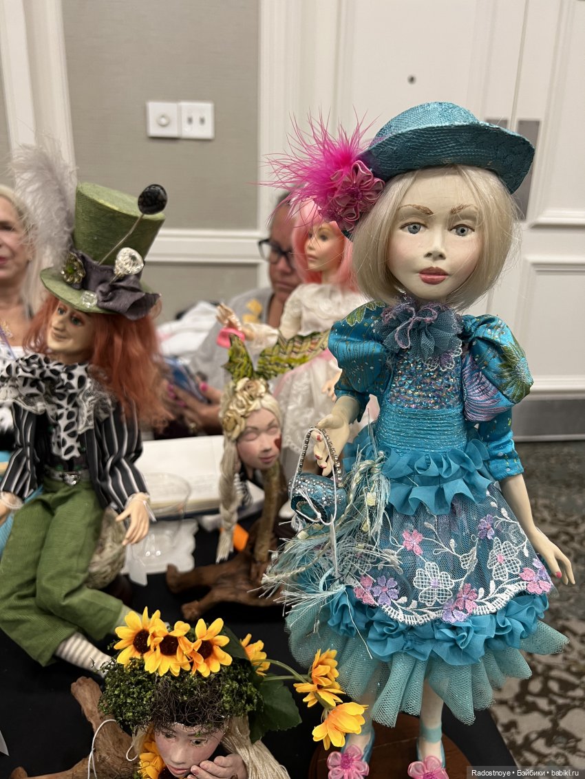 Выставка авторских кукол и мишек тедди в Филадельфии