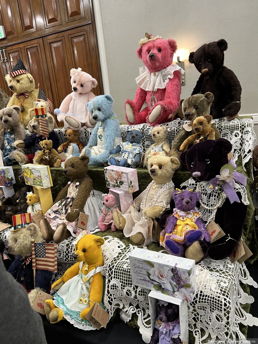 Выставка авторских кукол и мишек тедди в Филадельфии
