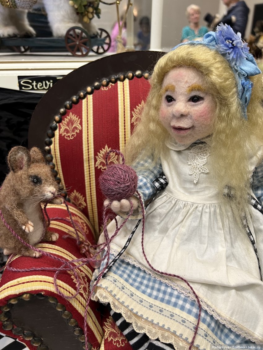 Выставка авторских кукол и мишек тедди в Филадельфии