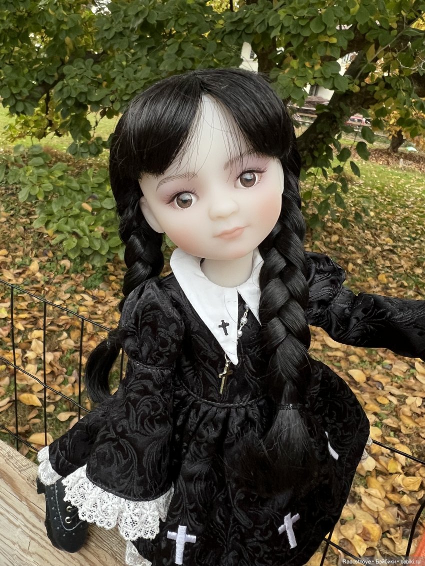 Конфетный день | Бэйбики Конфетный день — Куклы Ruby Red (Руби Ред) Fashion Friends: Siblies (фото 4)