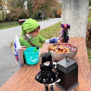 Конфетный день