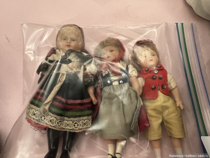 Первый опыт участия в живом аукционе антикварных и винтажных кукол