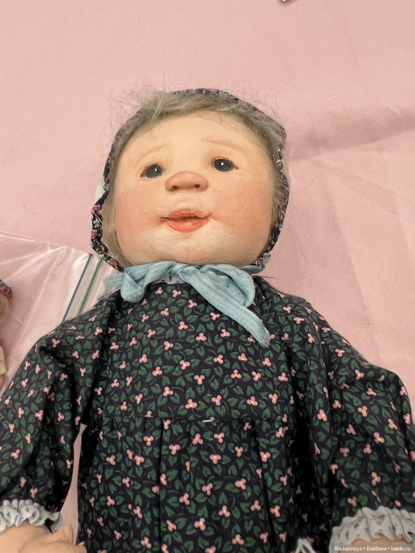 Первый опыт участия в живом аукционе антикварных и винтажных кукол