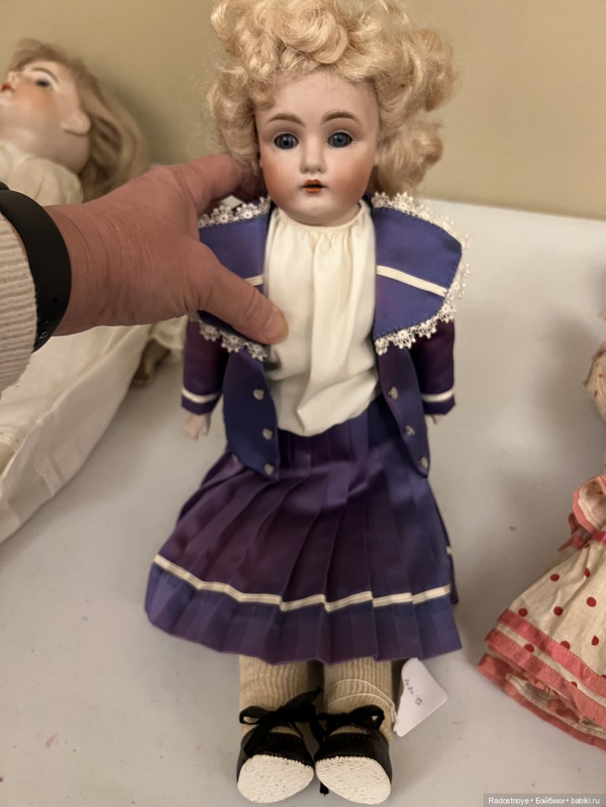 Первый опыт участия в живом аукционе антикварных и винтажных кукол